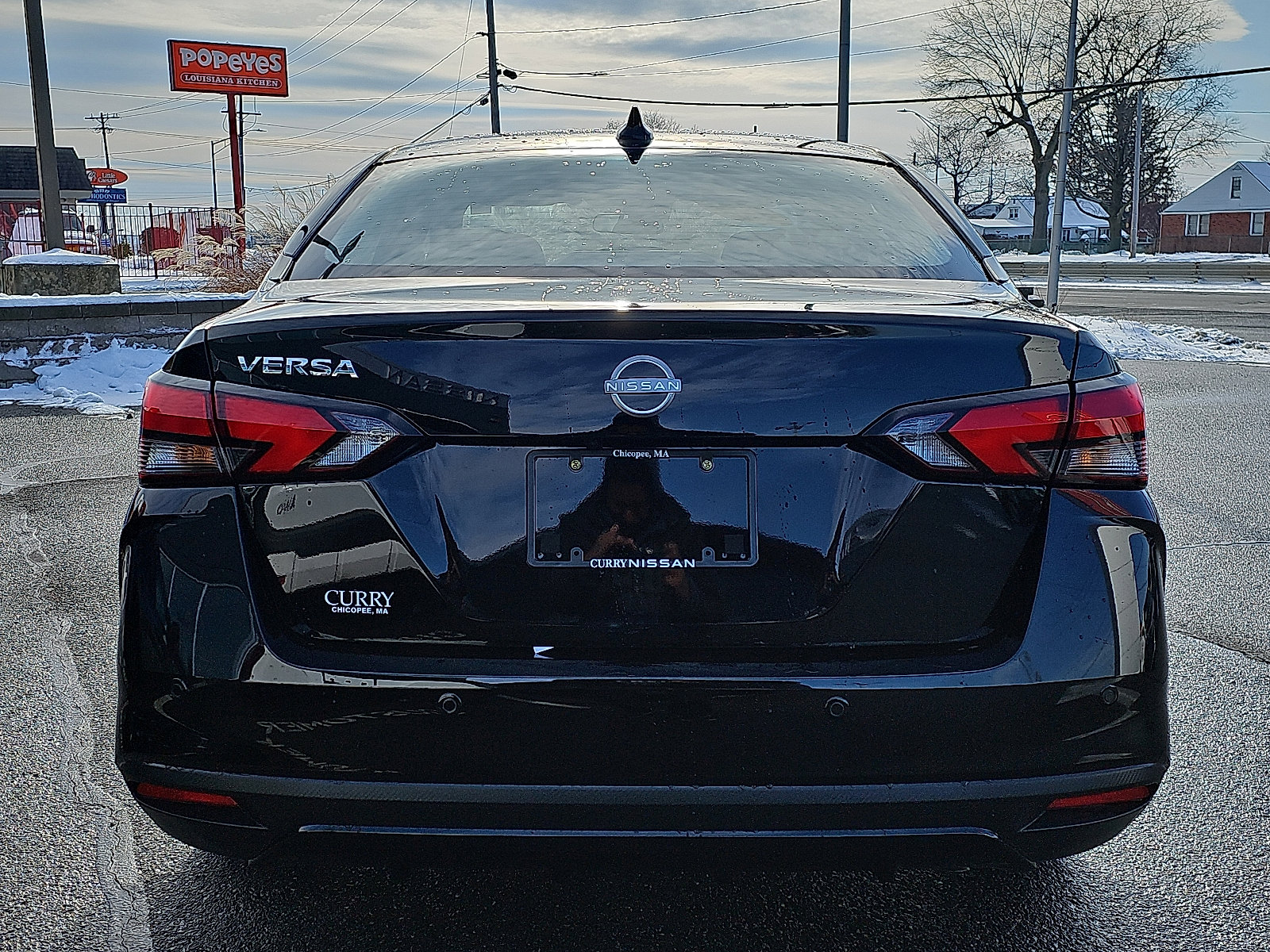 Certified 2025 Nissan Versa SV w/ Trunk Package image 5