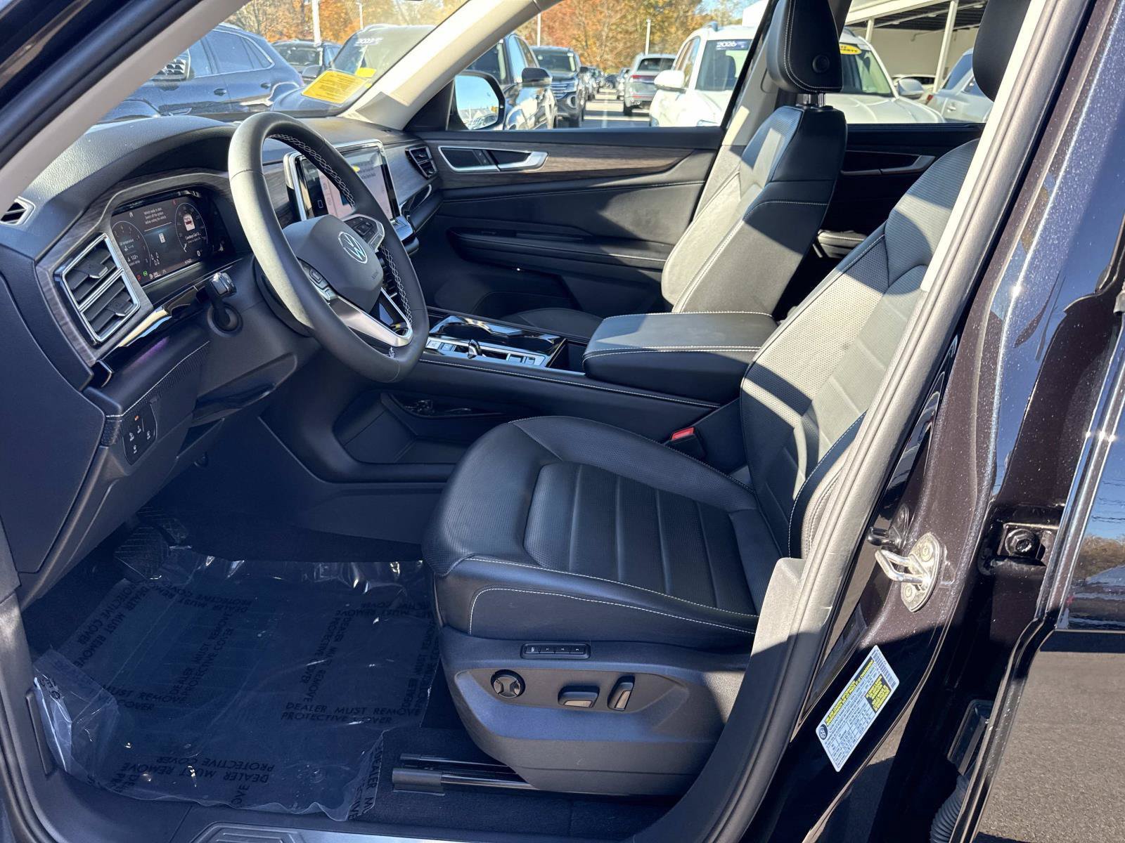 Certified 2024 Volkswagen Atlas SEL AWD/4WD image 21
