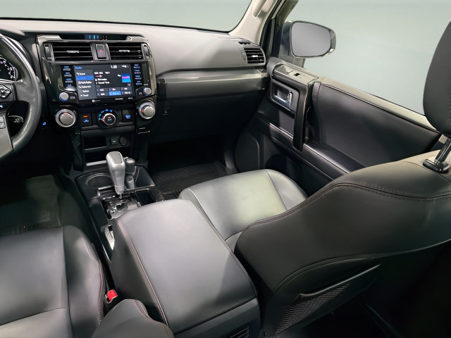 Used 2023 Toyota 4Runner TRD Off-Road Premium w/ Moonroof Package AWD/4WD image 26