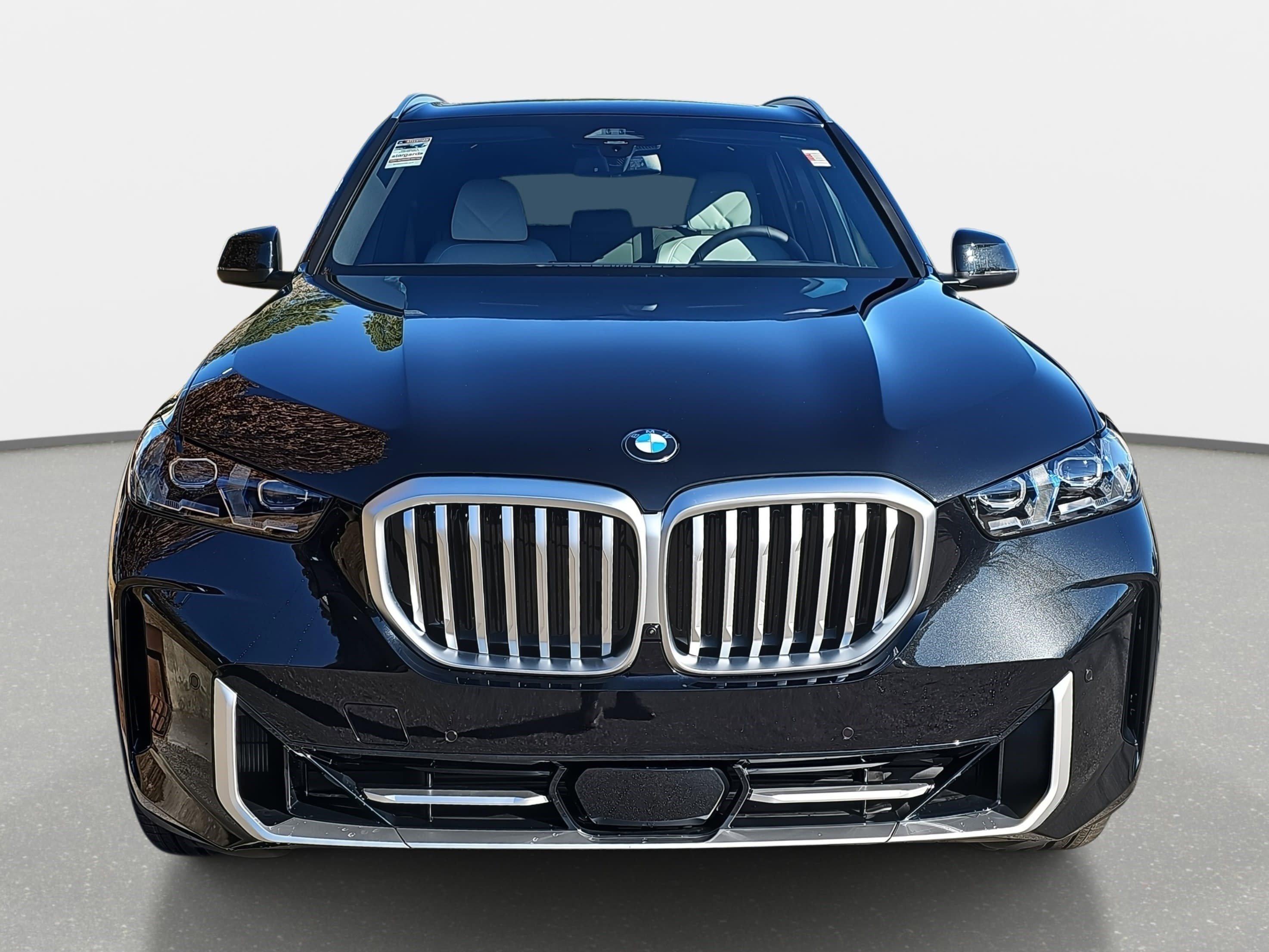 New 2026 BMW X5 xDrive40i w/ Climate Comfort Package image 2