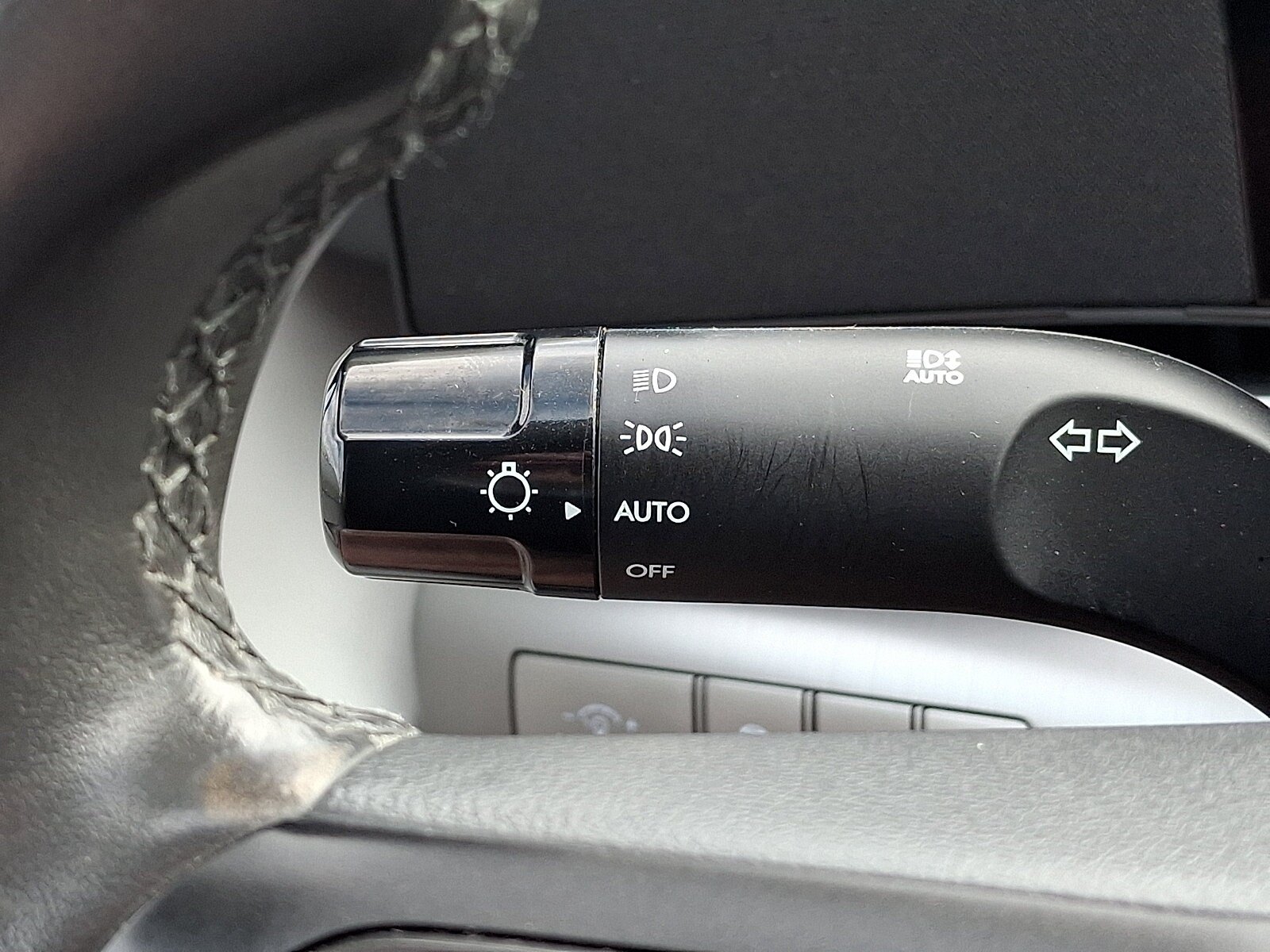 Used 2025 Hyundai Kona SEL AWD/4WD image 26