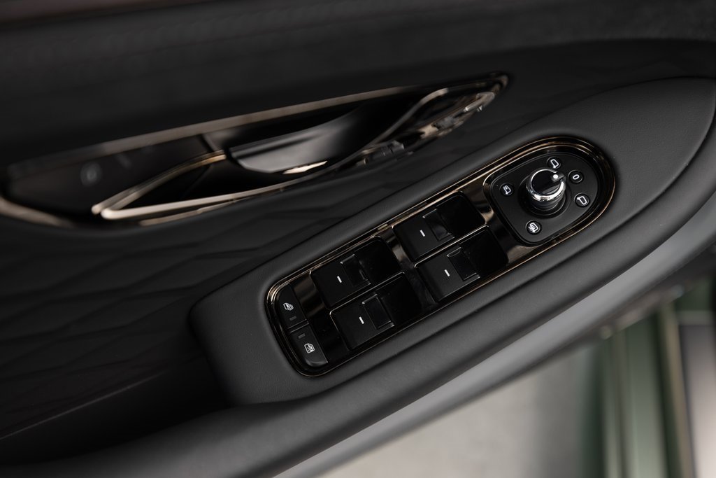 Used 2025 Bentley Continental GT Speed image 27