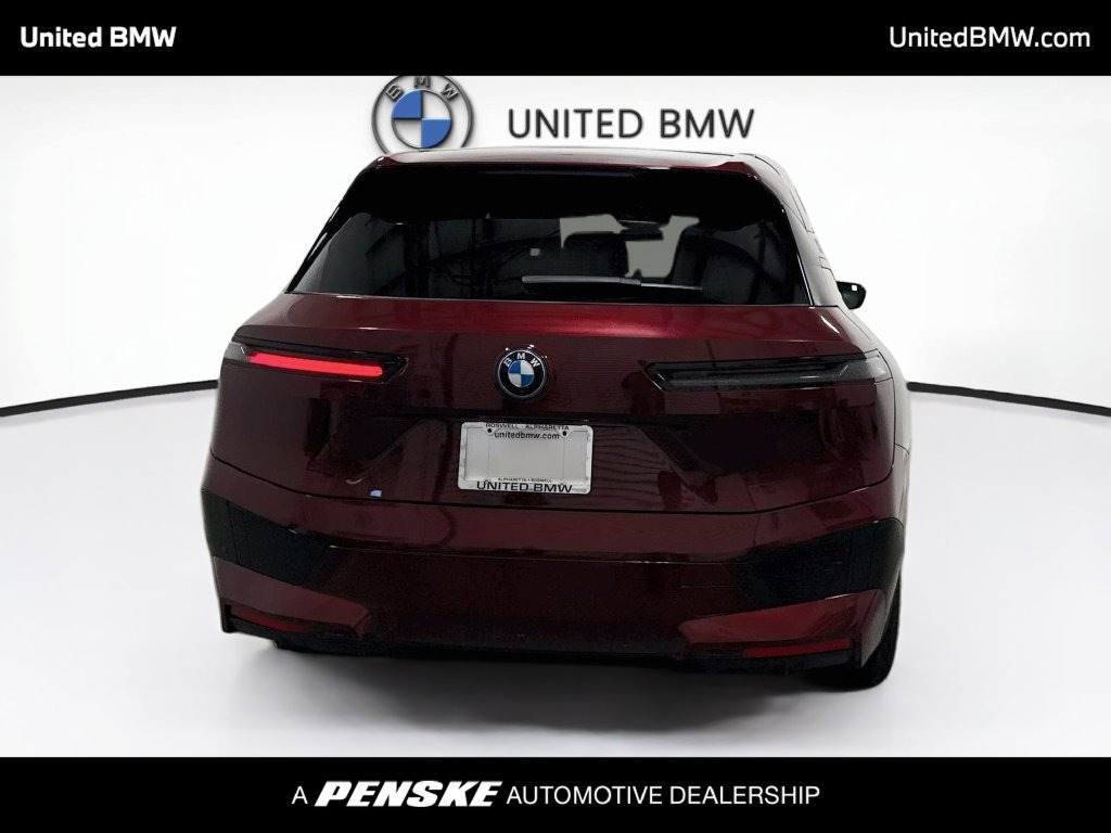Certified 2024 BMW iX xDrive50 w/ Premium Package AWD/4WD image 6