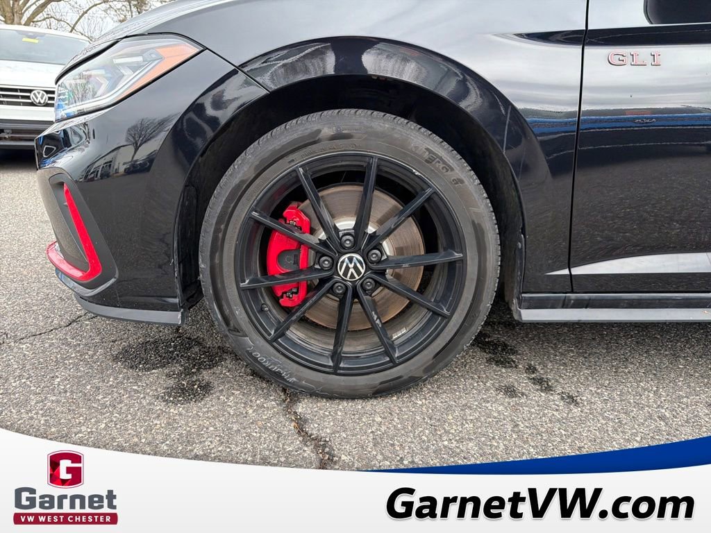 Used 2025 Volkswagen Jetta GLI Autobahn image 27