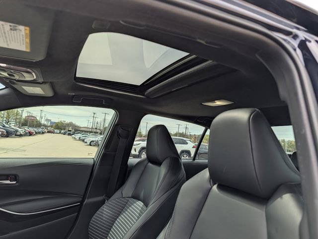 Used 2025 Toyota Corolla XSE image 27