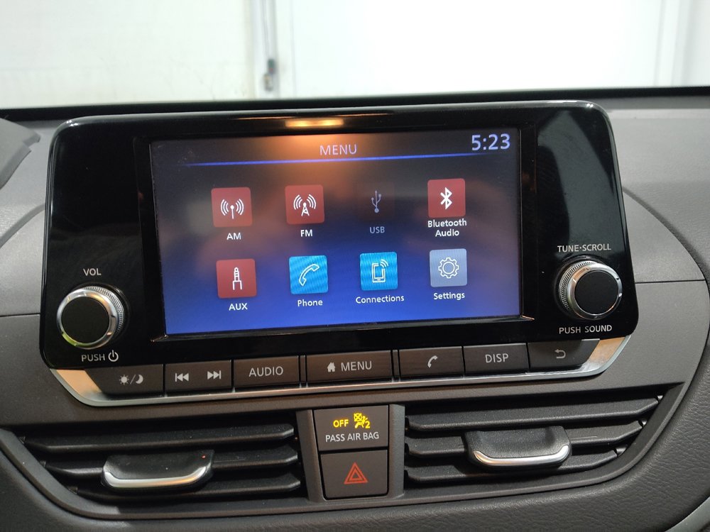 Used 2024 Nissan Altima 2.5 S image 25