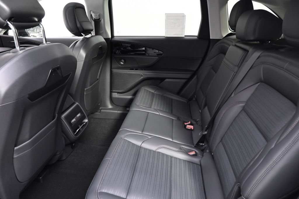 New 2026 Lincoln Nautilus Reserve w/ Jet Appearance Package AWD/4WD image 21