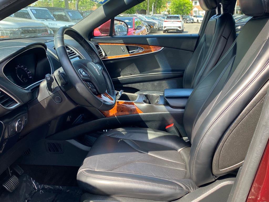 Used 2018 Lincoln MKX Reserve w/ Driver Assistance Package image 11