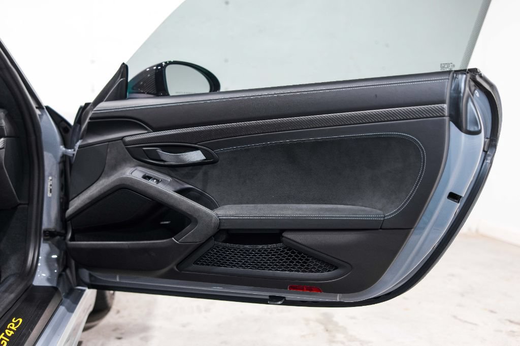 Used 2023 Porsche 718 Cayman GT4 RS RWD image 14