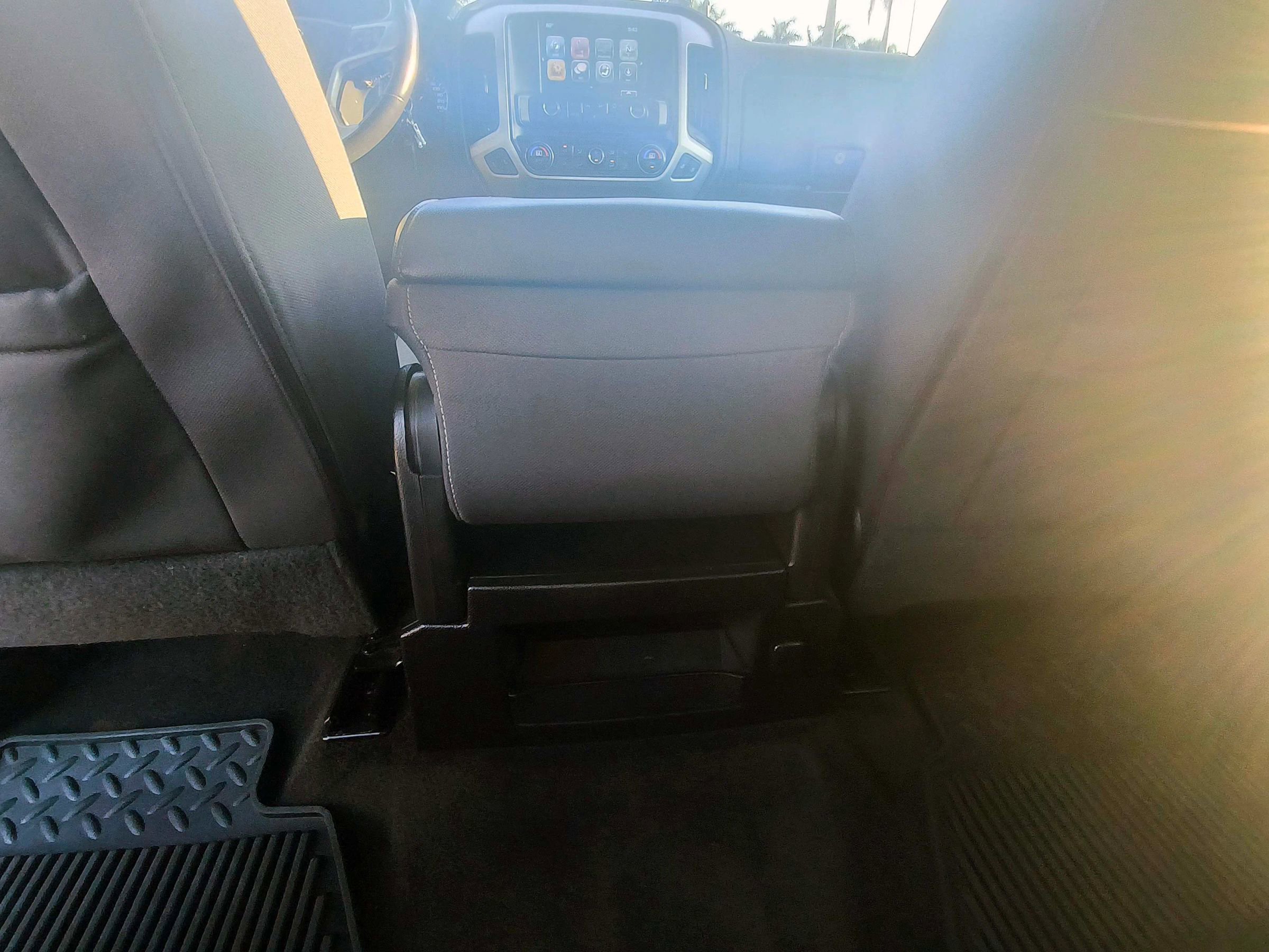 Used 2017 GMC Sierra 1500 SLE w/ SLE Value Package image 24