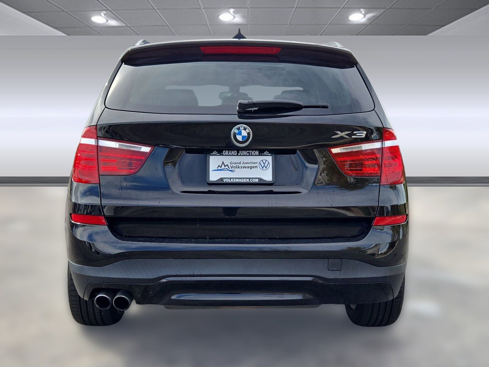 Used 2017 BMW X3 xDrive28i image 9