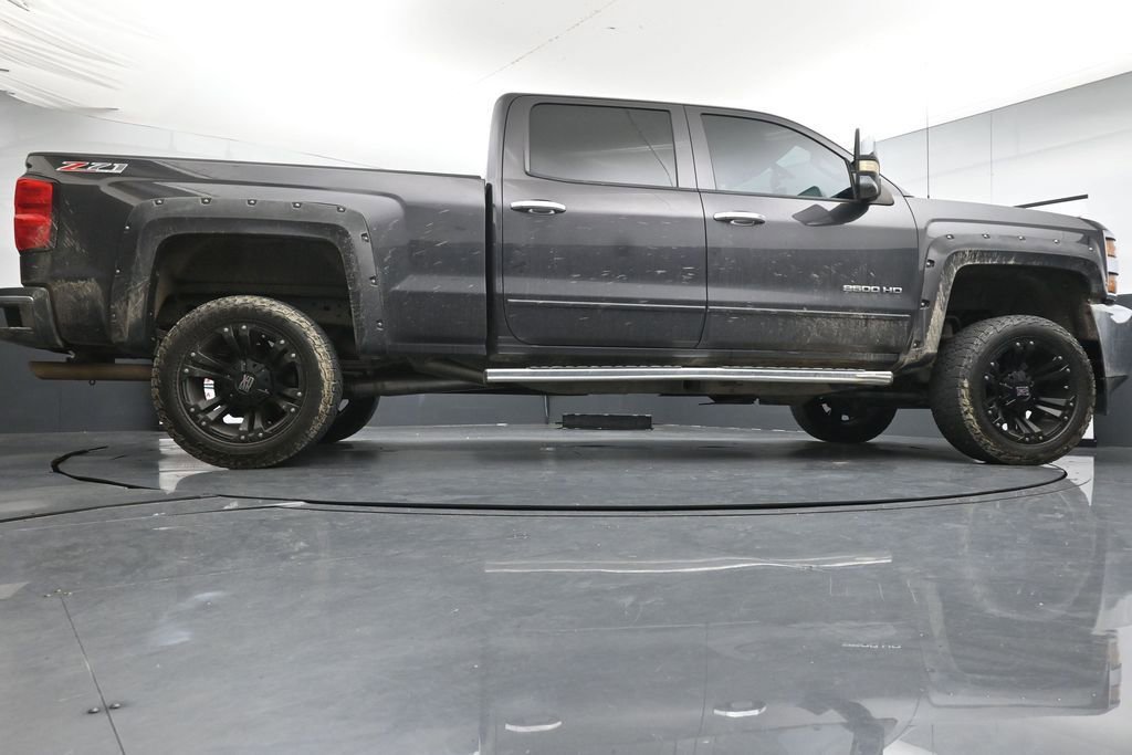 Used 2015 Chevrolet Silverado 2500 LT w/ LT Convenience Package AWD/4WD image 24