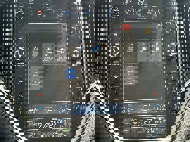 Certified 2025 Subaru Ascent Bronze Edition image 14