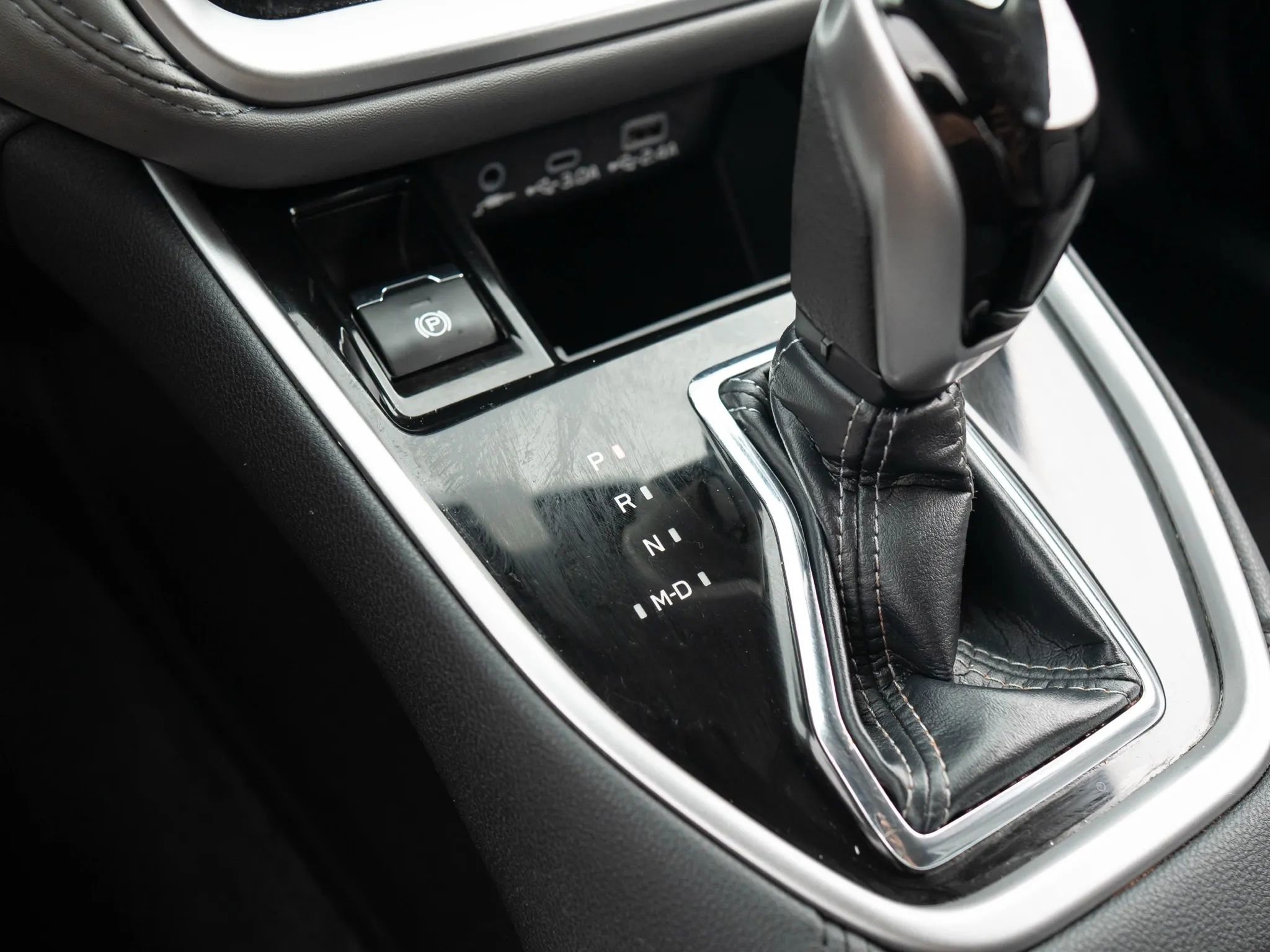 Used 2023 Subaru Outback Premium image 30