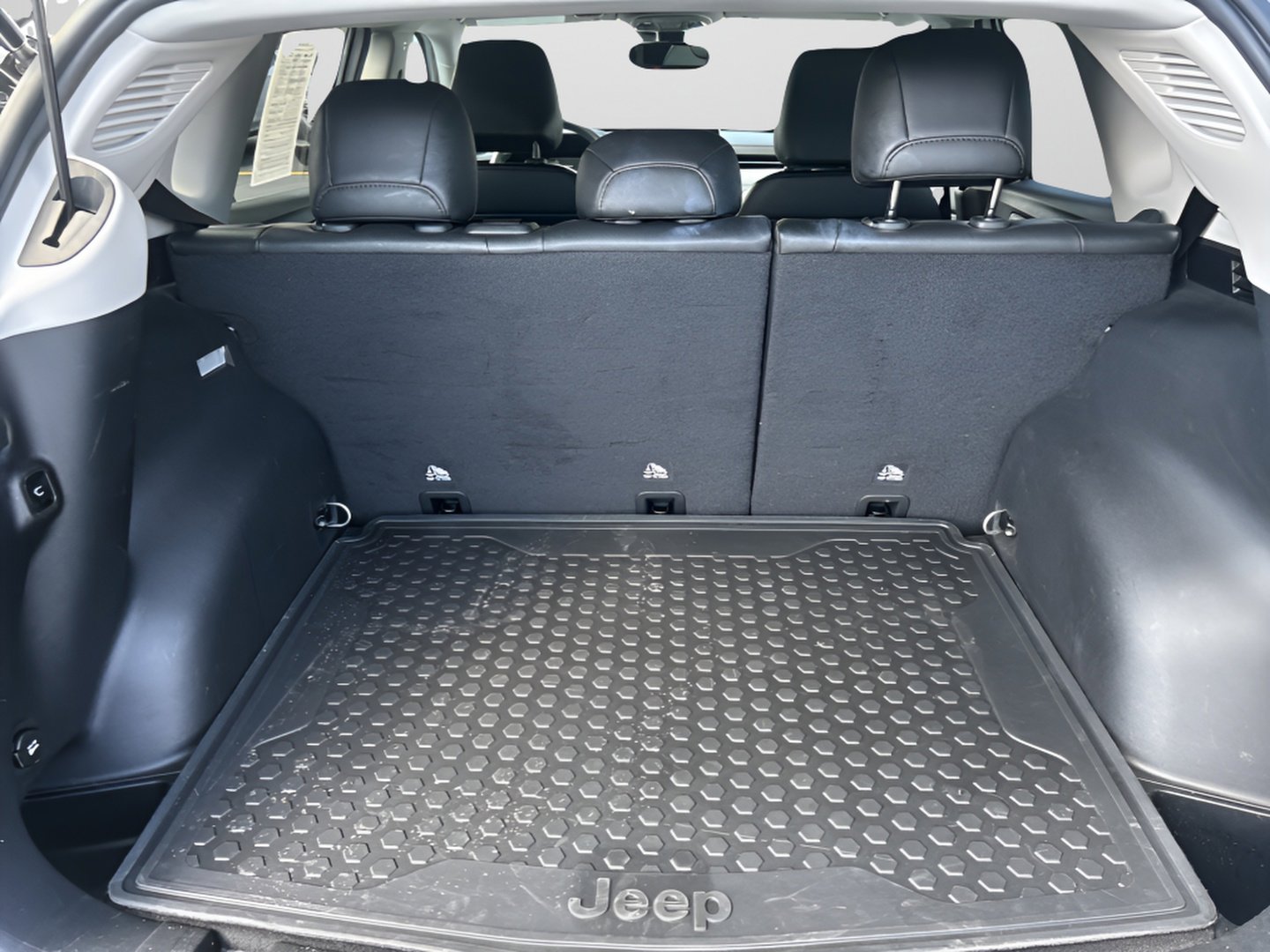 Used 2022 Jeep Compass Latitude w/ Convenience Group image 15