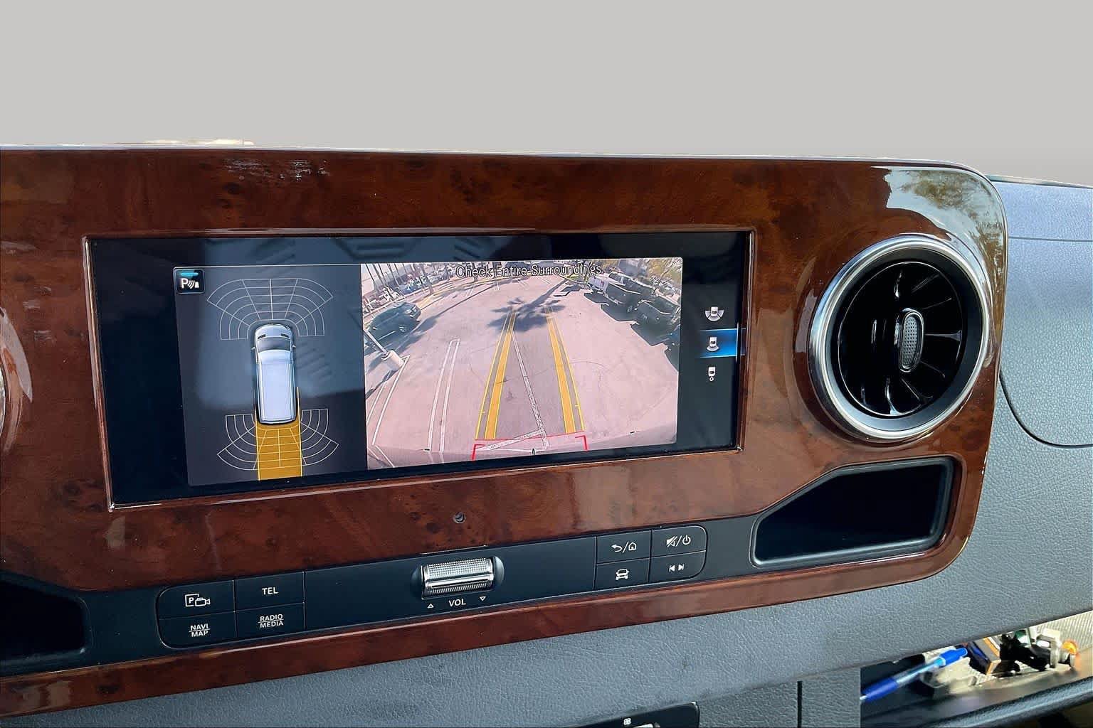 Used 2019 Mercedes-Benz Sprinter 4x4 170 image 24