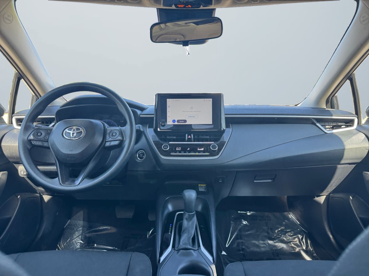 Used 2026 Toyota Corolla LE w/ LE Premium Package FWD image 9