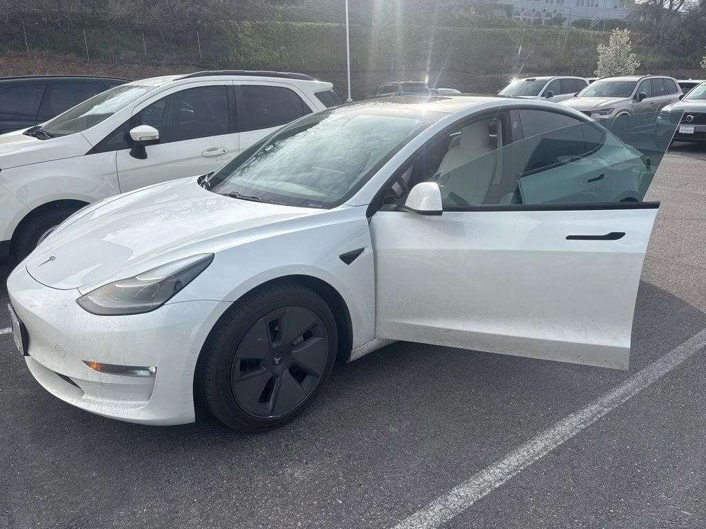 Used 2021 Tesla Model 3 Long Range image 1