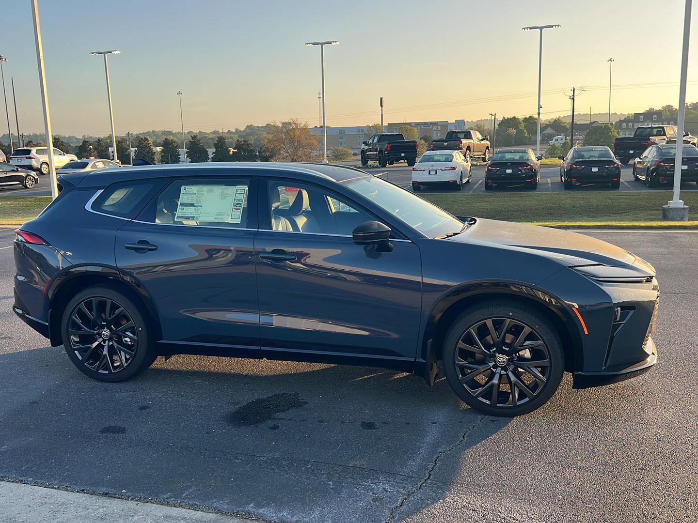 New 2026 Toyota Crown Signia image 7