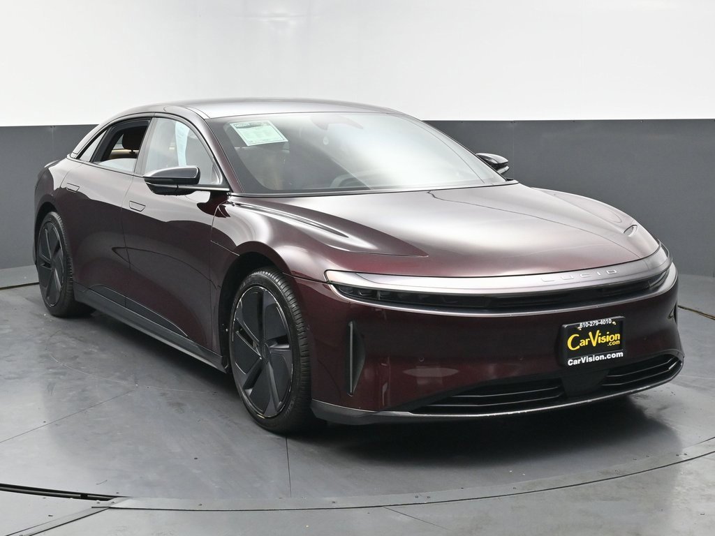 Used 2024 Lucid Air Touring image 2