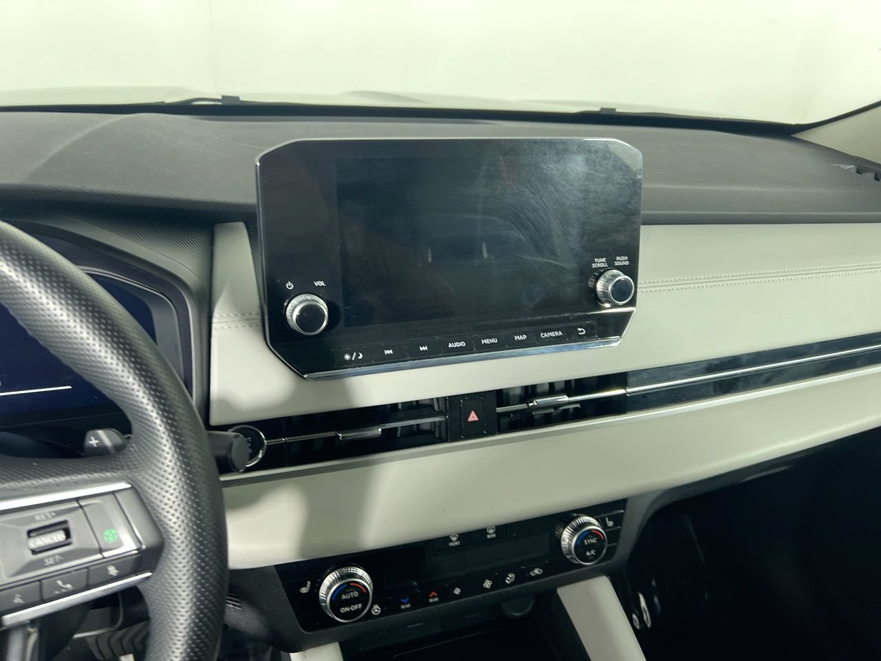 Used 2024 Mitsubishi Outlander SEL FWD image 21