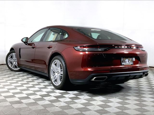 Certified 2022 Porsche Panamera image 3