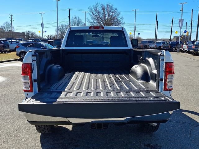 Used 2024 RAM 2500 Tradesman w/ Chrome Appearance Group image 24