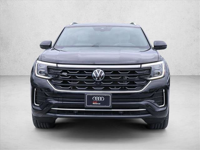 Used 2024 Volkswagen Atlas Cross Sport SEL Premium R-Line AWD/4WD image 2