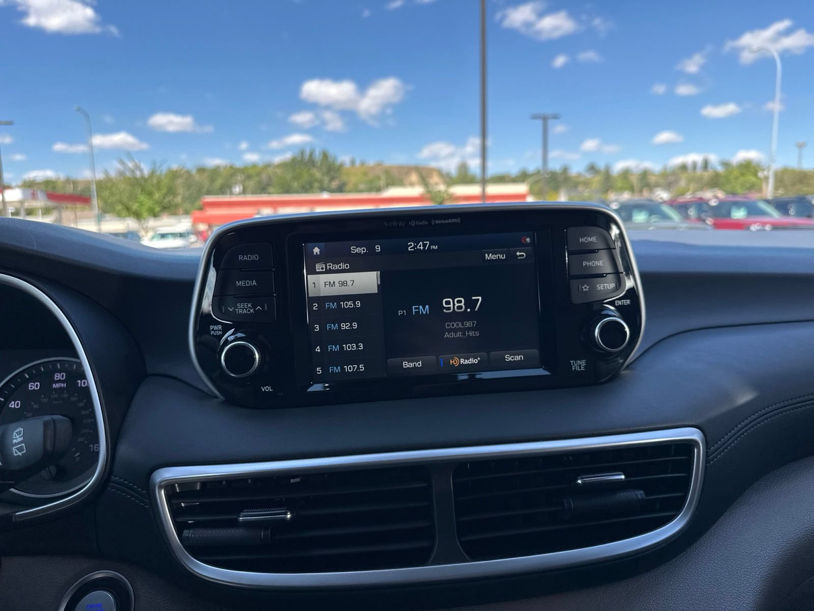 Used 2021 Hyundai Tucson Limited AWD/4WD image 51
