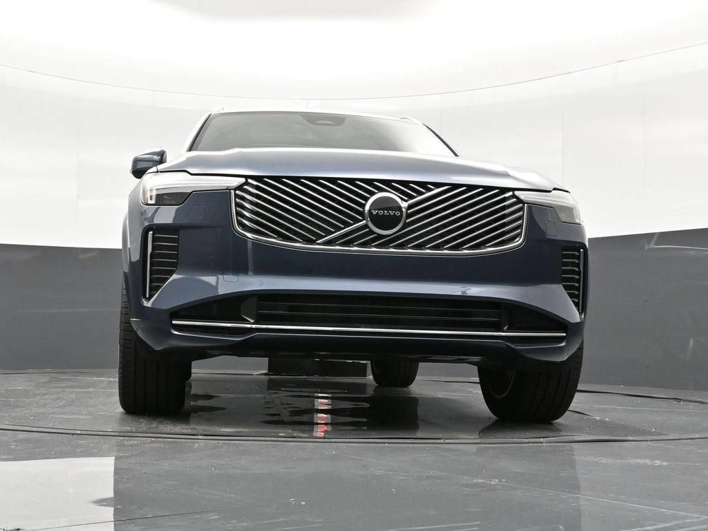 New 2026 Volvo XC90 B6 Core AWD/4WD image 28