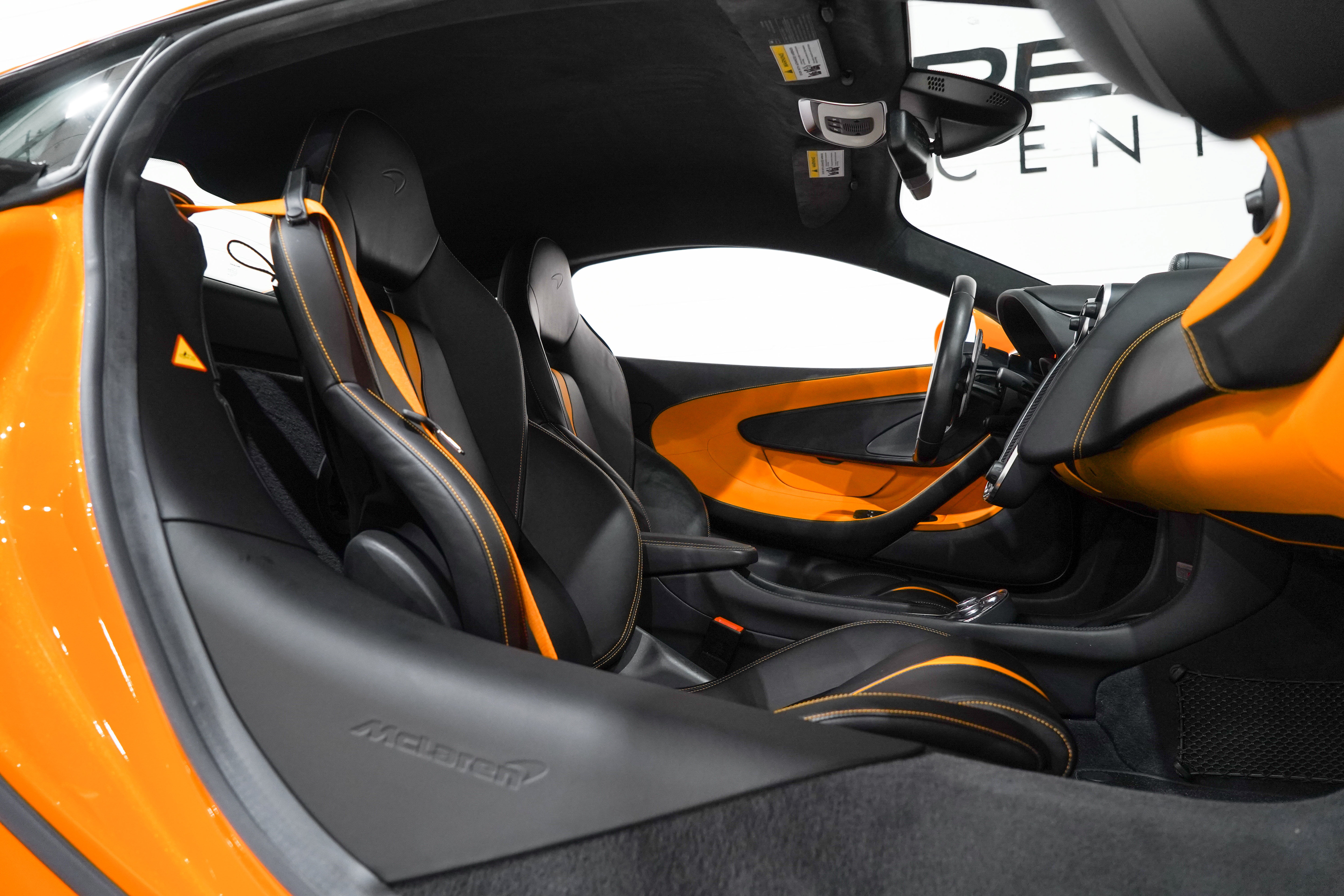 Used 2017 McLaren 570S Coupe RWD image 16