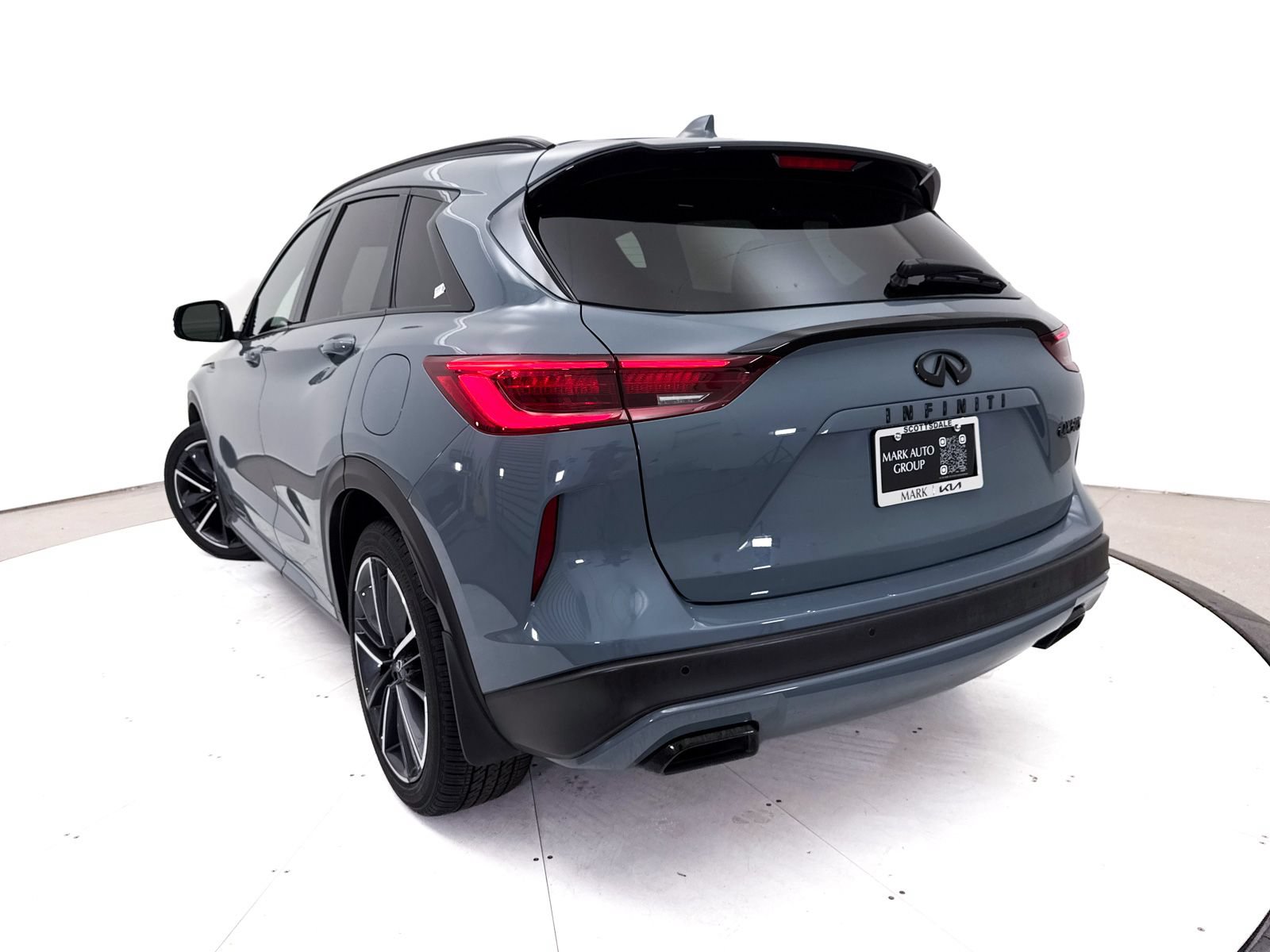 Used 2023 INFINITI QX50 Sport FWD image 12