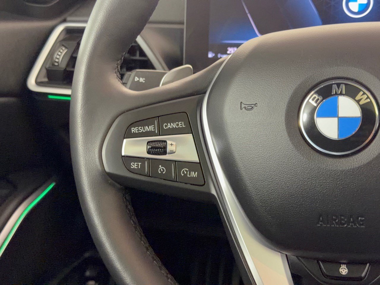 Used 2024 BMW 330i Sedan w/ Convenience Package RWD image 18