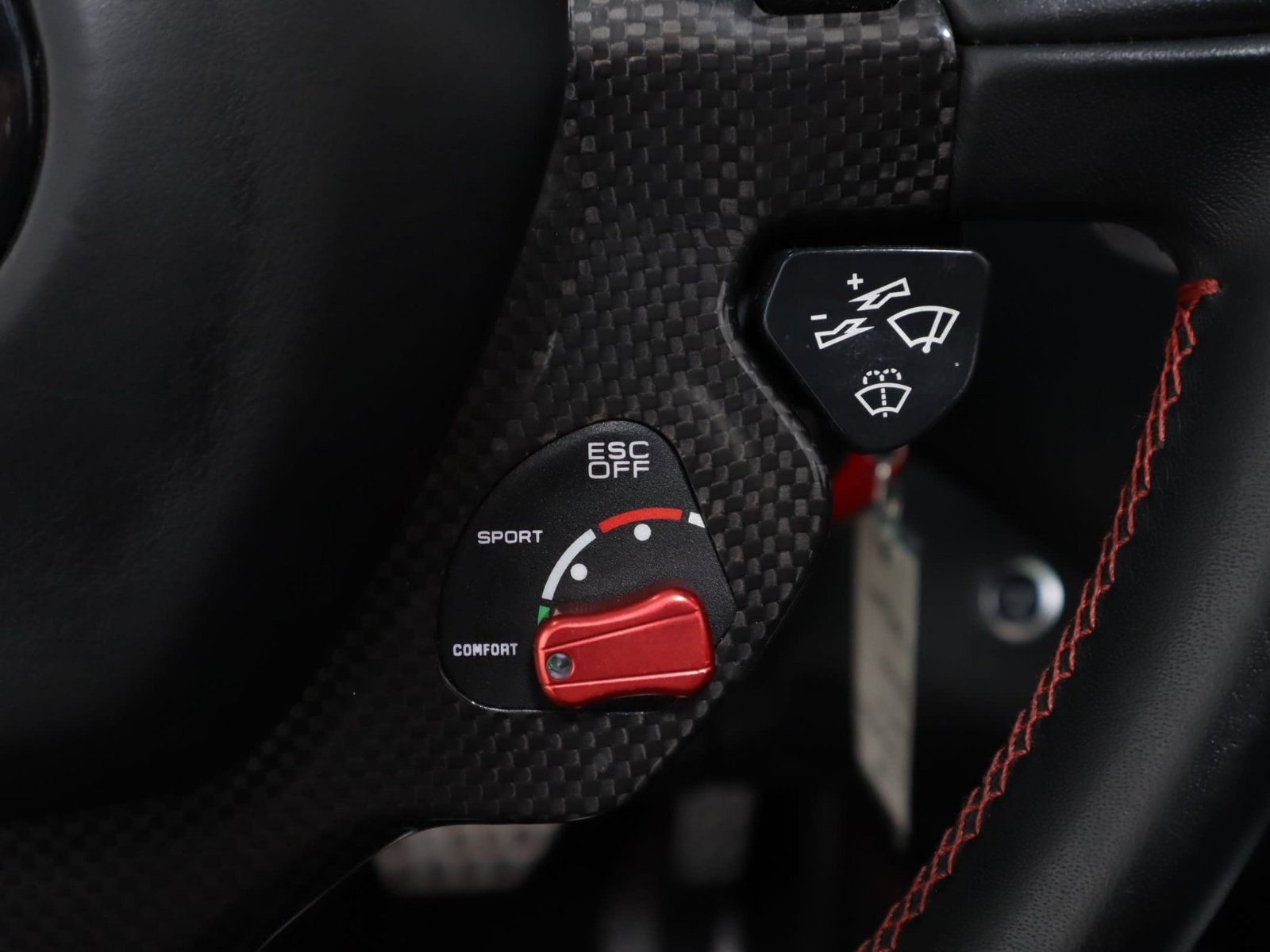 Used 2016 Ferrari California T RWD image 30
