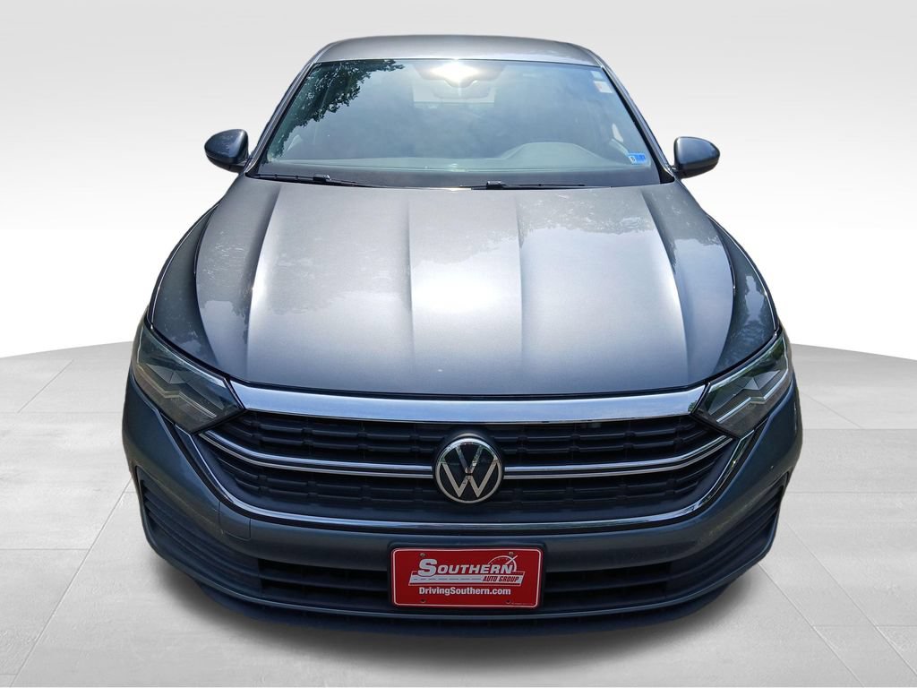 Used 2023 Volkswagen Jetta S w/ Driver Assistance Package FWD image 11