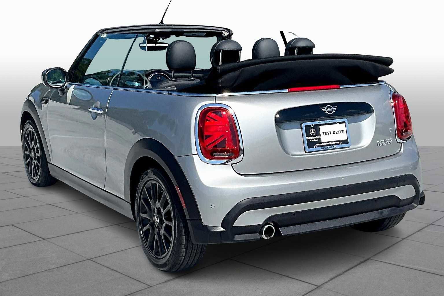 Used 2023 MINI Cooper Cooper image 19