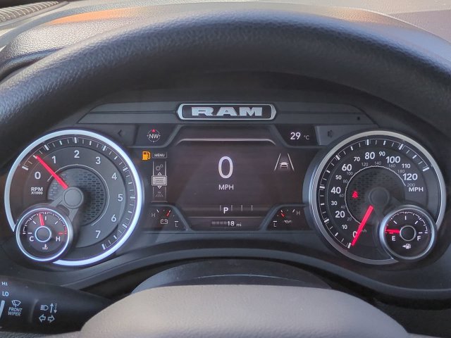New 2027 RAM 1500 Express AWD/4WD image 25