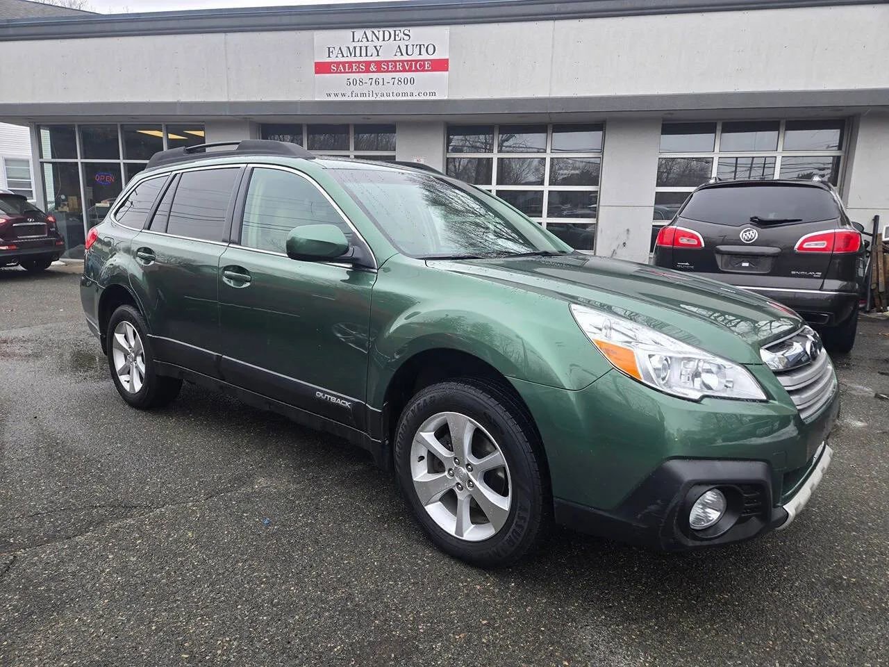 Used 2014 Subaru Outback 2.5i Limited w/ Moonroof Package image 1
