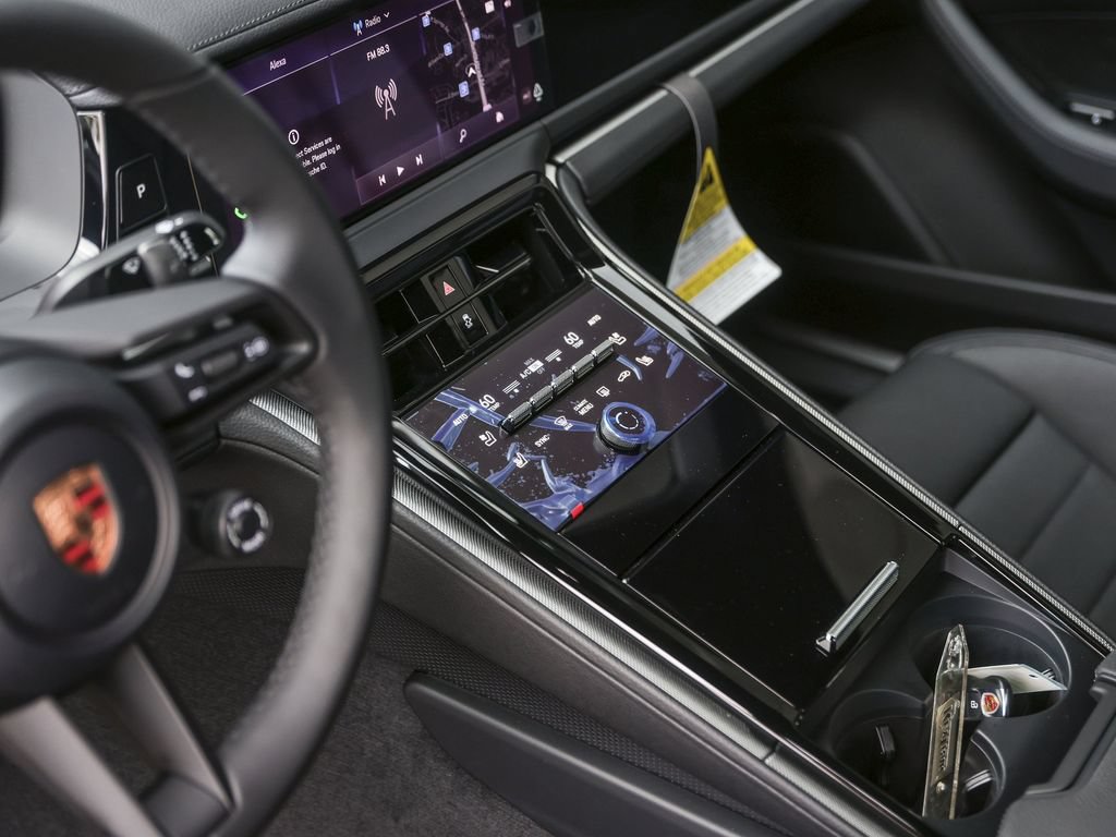 New 2026 Porsche Panamera RWD image 16
