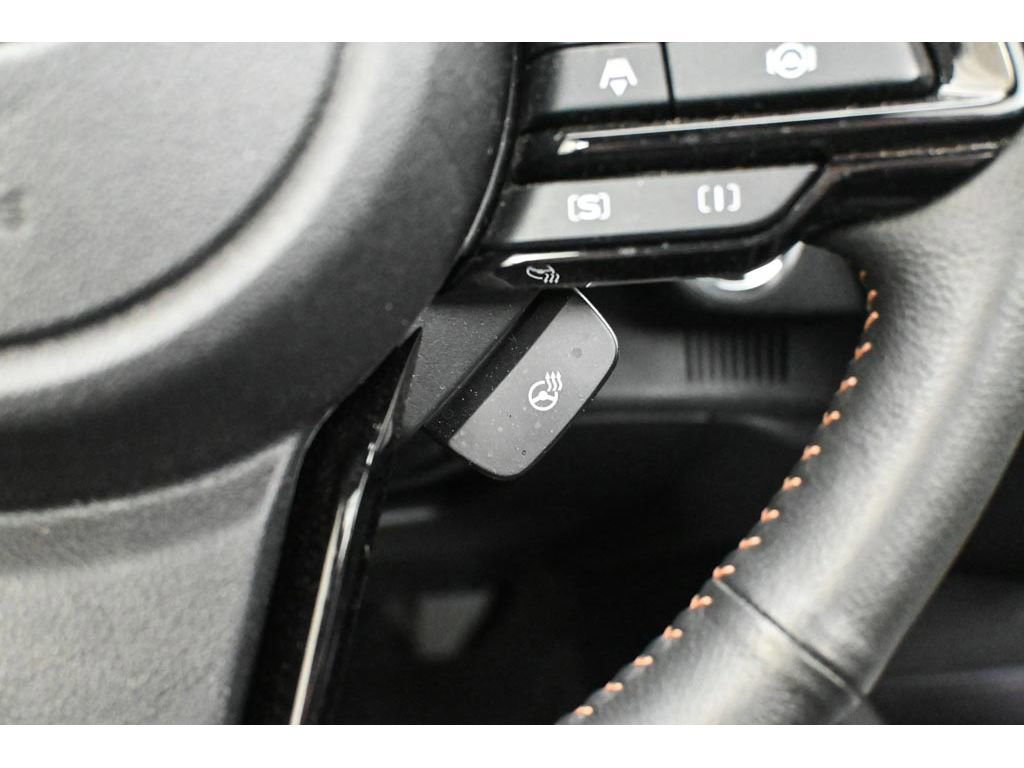 Used 2025 Subaru Forester Touring AWD/4WD image 26