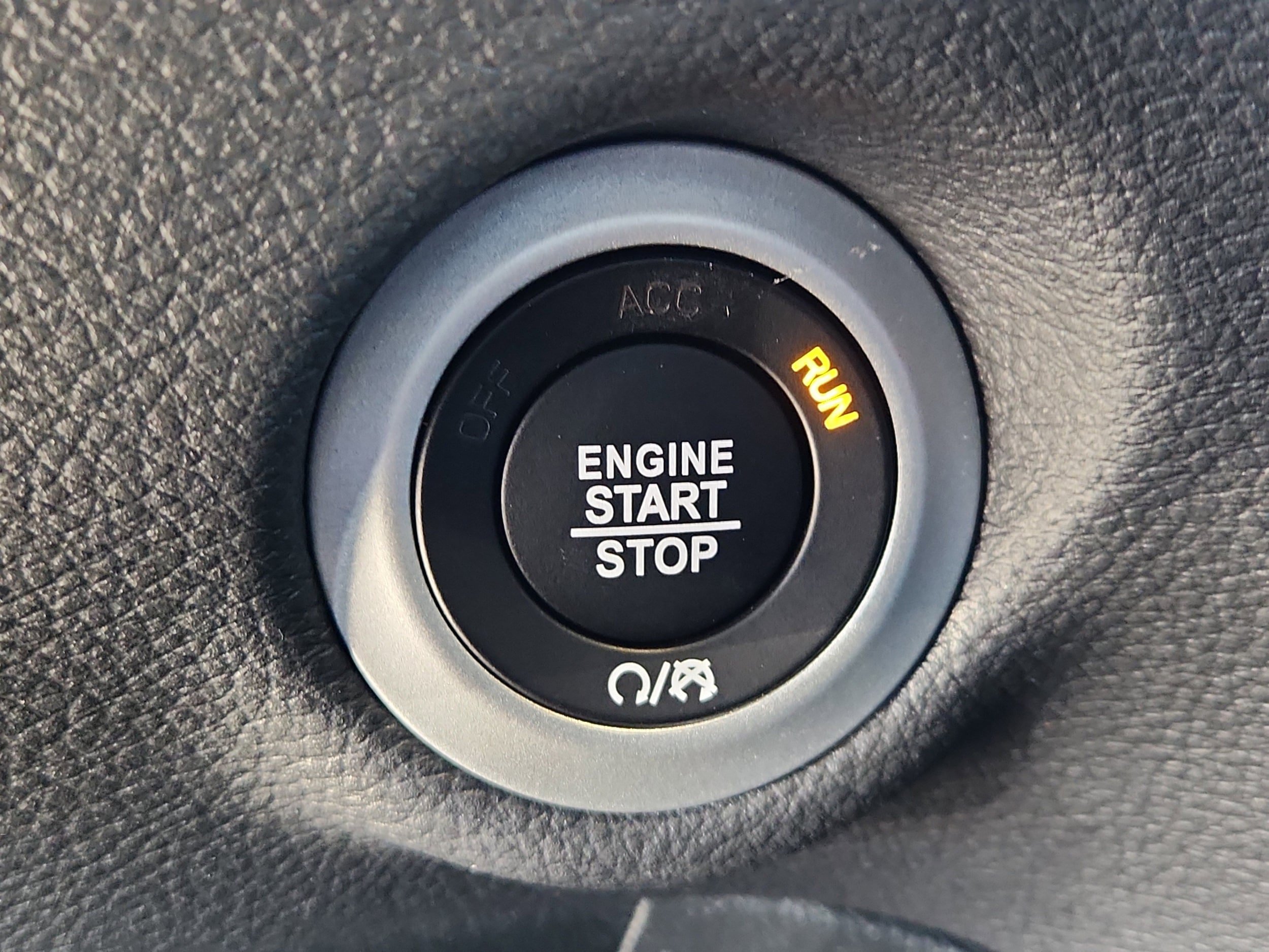 New 2026 Chrysler Pacifica Limited AWD/4WD image 19