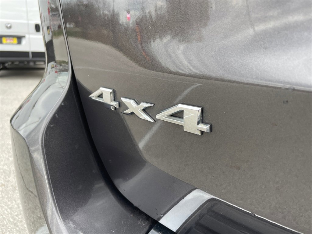 Used 2016 Jeep Grand Cherokee Limited image 50