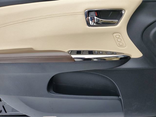 Used 2017 Toyota Avalon XLE Premium w/ All Weather Liner Package image 24