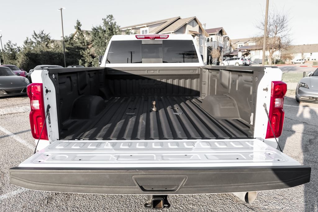 Used 2024 Chevrolet Silverado 3500 High Country w/ High Country Premium Package AWD/4WD image 50