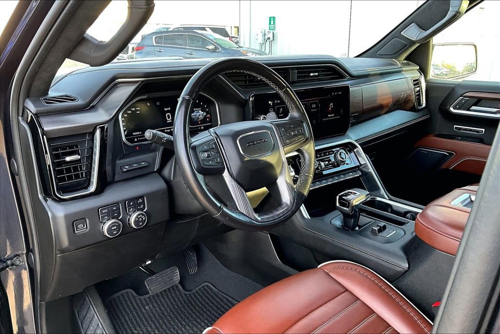 Used 2022 GMC Sierra 1500 Denali Ultimate image 16