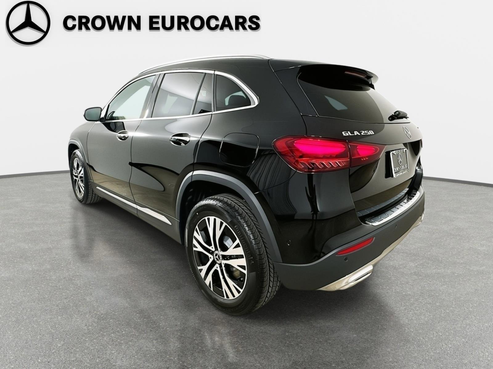 Certified 2026 Mercedes-Benz GLA 250 4MATIC image 5