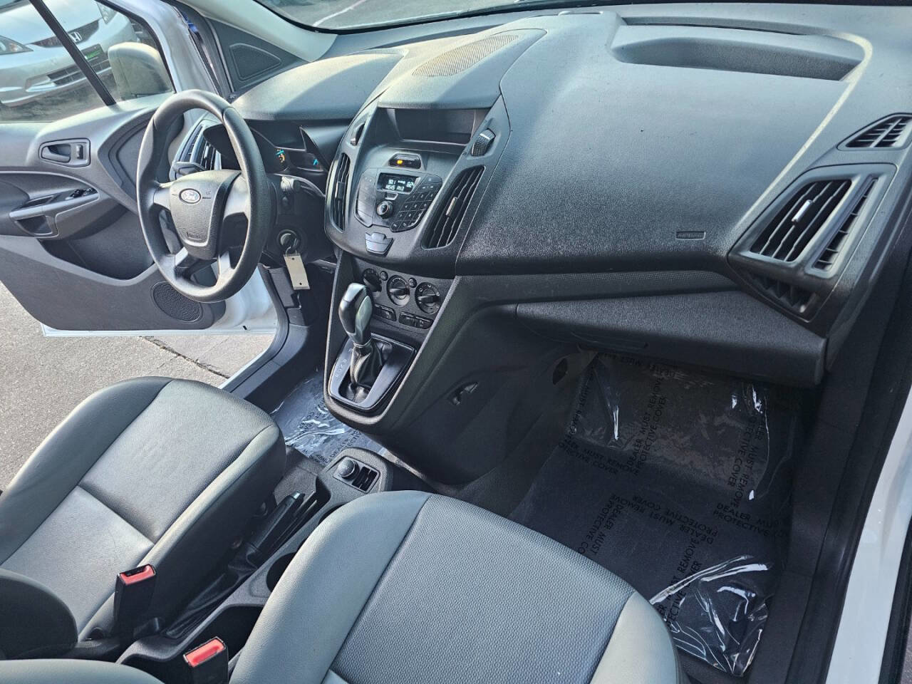 Used 2015 Ford Transit Connect XL FWD image 19