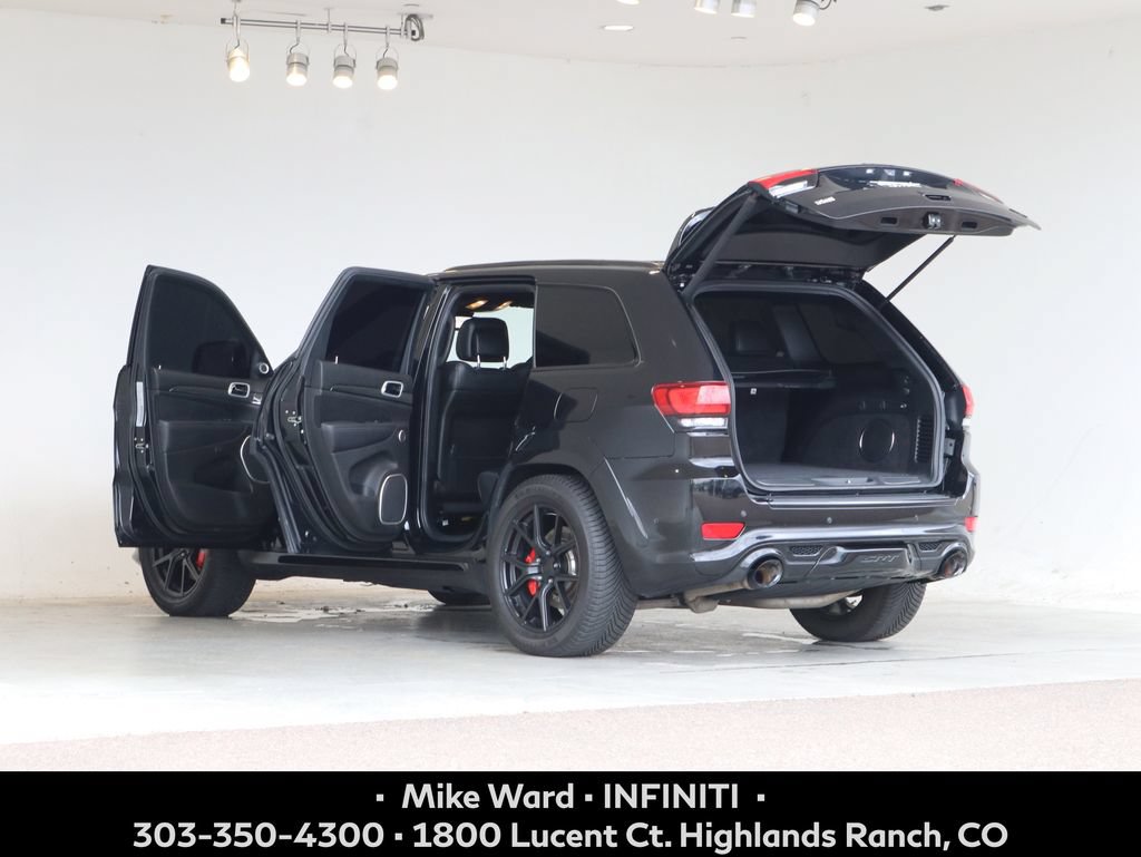 Used 2019 Jeep Grand Cherokee SRT w/ Trailer Tow Group IV AWD/4WD image 4