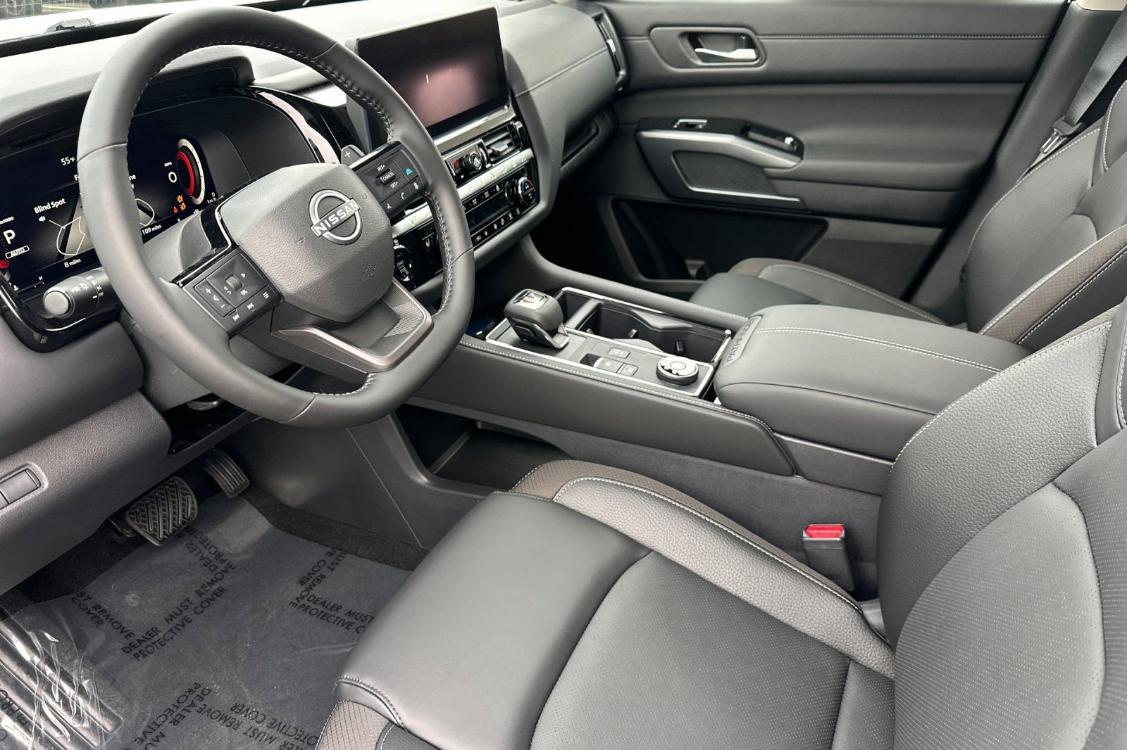 New 2026 Nissan Pathfinder SL AWD/4WD image 10