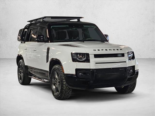 Used 2023 Land Rover Defender 110 X-Dynamic SE AWD/4WD image 3